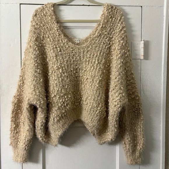 POL Soft Fuzzy White/Ivory Slouchy Oversized Sweater - Picture 13 of 16